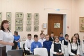 В музее-заповеднике В.М. Шукшина прошли лекции по выставке «Мне везло на умных и добрых людей».
