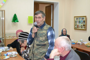 Колесников Виктор Андреевич, заведующий  отделом механизации животноводческих ферм
