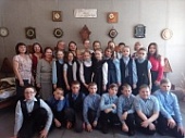 Участие «Волонтеров музея Шукшина» в организации выставки часов.